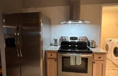 Palm Coast House | 6Mi to Beach ! Paradise near Flagler Beach! Hot Tub, Tennis court
