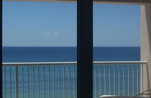 Navarre Beach Condo | 6th Floor ~ Great Views ~ GREAT AUGUST RATES!