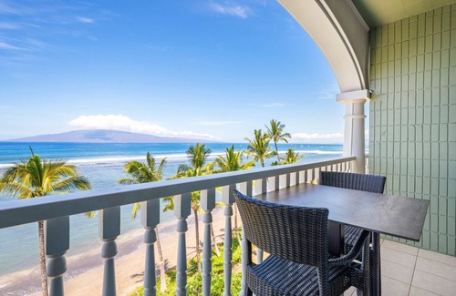Lahaina Apartment | 6th Floor Ocean Front Condo - Best Ocean Views!