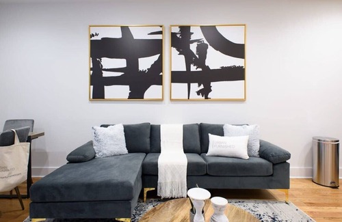 Park Slope Apartment | 7-2 2BR/1Bath in Prime Park Slope