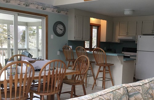 Charlestown House | 7/26-8/02 and 8/16-8/23 Still Available!