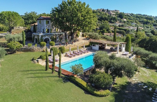Montauroux Villa | 7 a/c ensuite BR/14 person Provence villa, walk to villages, 40 mins Nice aiport
