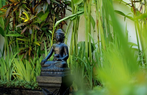 North Legian Villa | 7 Bdrm Seminyak - Last Minute Deal 50% Off !