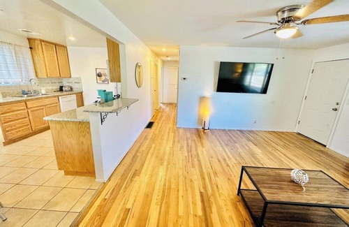Northeast Reno House | 7-bedroom/9TVs/sleeps21