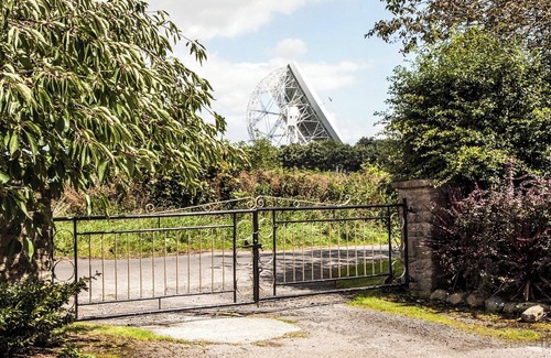 Tatton Park Cottage | 7 bedroom accommodation in Blackden, near Crewe