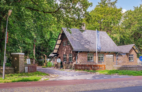 Bergen House | 7 bedroom accommodation in Bergen