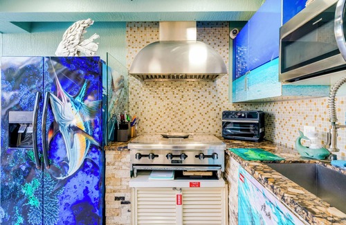 Marathon House | 7 BEDROOM OCEAN VIEW PARADISE