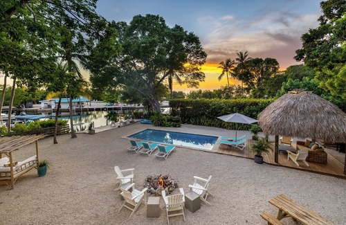 Islamorada House | 7 Bedroom with Dockage, Pool, Firepit, Paddle Boards & Kayaks