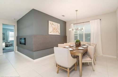 Bay Lake House | 7 Bedrooms - 6,5 Bathrooms - Solara 9041 FK