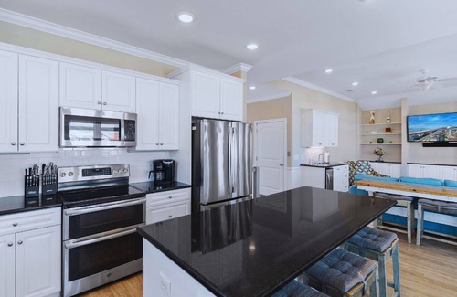 Ocean Isle Beach House | 7 Bedrooms with a POOL and ELEVATOR at Sea Esta!