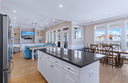 Ocean Isle Beach House | 7 Bedrooms with a POOL and ELEVATOR at Sea Esta!