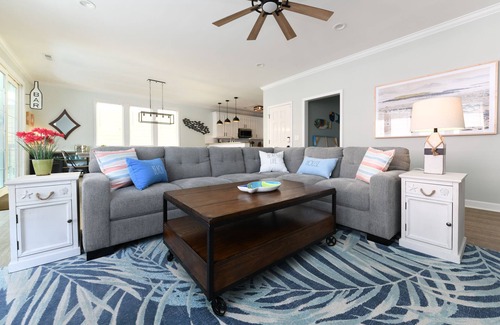 Surfside Beach House | 7 BR 2nd Row Beach House with a Heated Pool! Ocean Club