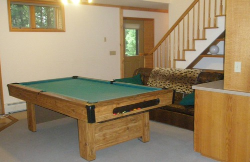 Corinth House | 7 BR house across lake