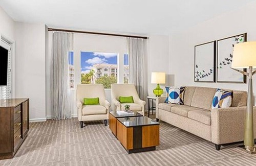 Williamsburg Resort | 7 day getaway in sunny Orlando, FL at the Marriott Grande Vista Resort!
