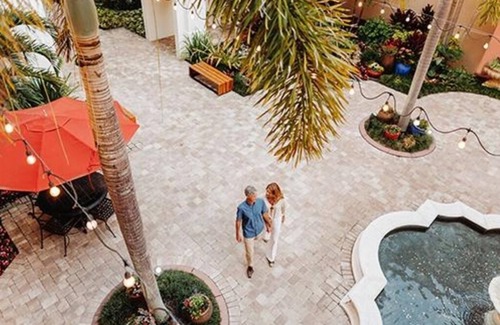 Williamsburg Resort | 7 day getaway in sunny Orlando, FL at the Marriott Grande Vista Resort!