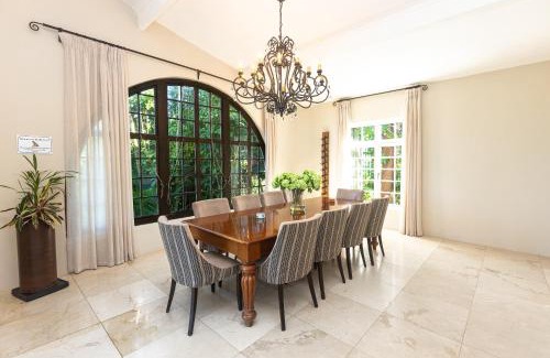 La Lucia Apartment | 7 Dora Terrace Apartments