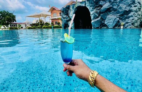 Gwalior Hotel | 7 Hills Resort