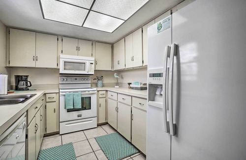 Cape Coral House | 7 Mi to Beaches: Pet-Friendly Cape Coral Home