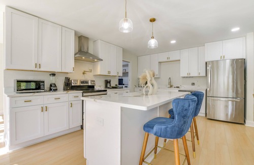 Durham House | 7 Mi to Dtwn Durham: Home w/Hot Tub & Game Room!