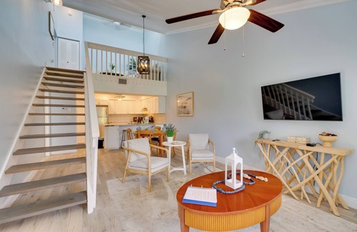 Sandalwood Estates House | 7 Mi to River District & Beach: Fort Myers Retreat