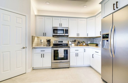 Central Scottsdale Condo | 7 Mi to TPC Scottsdale: Resort Condo w/Pool
