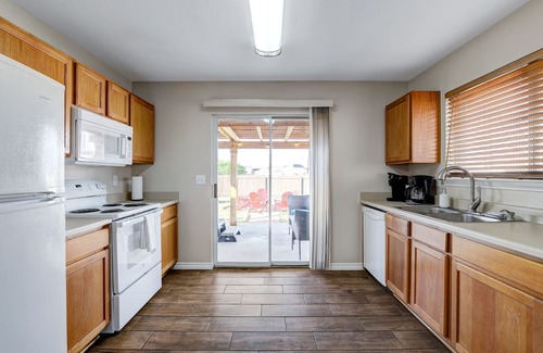West San Antonio House | 7 miles to Lackland AFB BMT~HotTub~Bocce Ball~Fire Pit