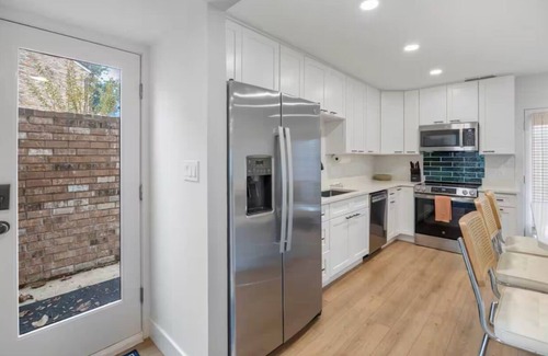 Ono Island House | 7 min from the beach - Charming townhome in a golf course community