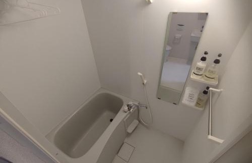 Higashinippori Apartment | 7-minute walk from Uguisudani Station located on the 3nd floor of an apartment-style building Twin room No elevator