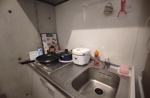 Higashinippori Apartment | 7-minute walk from Uguisudani Station located on the 3nd floor of an apartment-style building Twin room No elevator