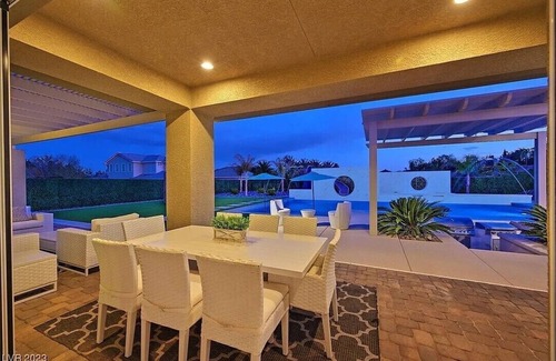 Enterprise House | 7 minutes from strip. Luxury home at affordable price.