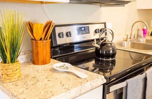 Yuma House | 7 minutes to Downtown! Centrally Located Cozy Home
