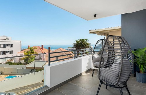 Bantry Bay Apartment | 7 on Bantry Apartments