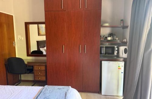 Tsantsabane House | 7 on West