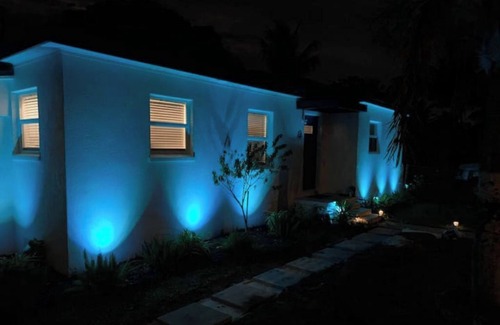 Delray Beach House | 7 people, 3-bedroom, 5 min from Famous Delray Beaches. Each room separate Diakin