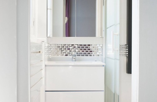 Faubourg-du-Roule Apartment | 7 RUE WASHINGTON PARIS, CHAMPS ELYSEES, George V