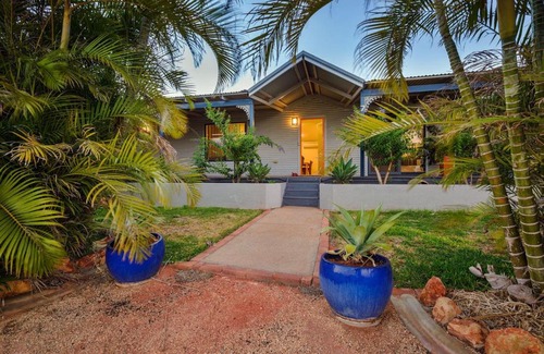 Exmouth House | 7 Skipjack Circle