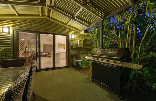 Exmouth House | 7 Skipjack Circle