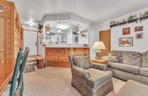 Seven Springs Condo | 7 Springs Ski & Mountain Adventure Condo by RedAwning