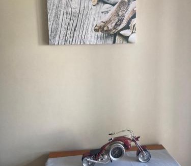 Margate Apartment | 7 Topanga
