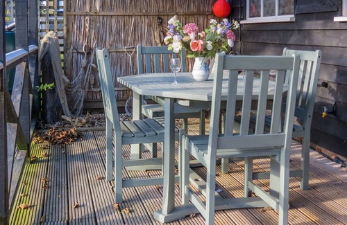 Thorpeness Apartment | 7 Uplands - sleeps 3 guests in 2 bedrooms