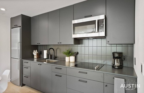 SoFi Apartment | 704 Johanna #B xxxxx