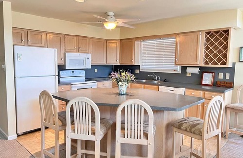 Townsend's Inlet Condo | 7121 Pleasure Avenue North