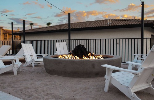 Lake Havasu City House | 7200 Sq Ft Luxury Compound ~ 8BR/9BA ~ 1.5 Acre