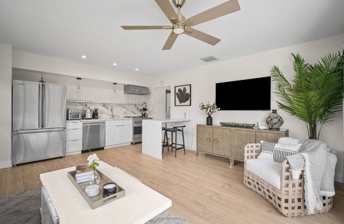Old Naples House | 721-3 Garden Cottage Condo