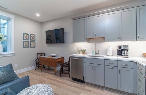 Chautauqua House | 73 Cook Lower - Brand New Apartment in Chautauqua!