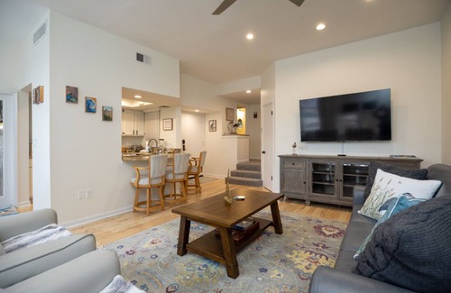 Palmetto Dunes Villa | 7454 Anchorage: Spacious Villa, Pet Friendly, Close to Marina, Free Bikes