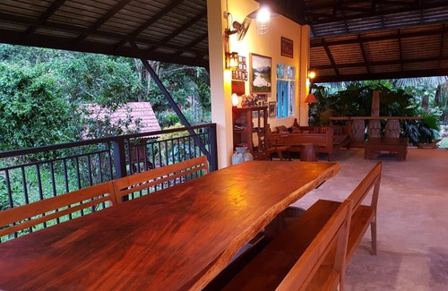 Chiang Khong Resort | 75 m² Resort ∙ 8 guests