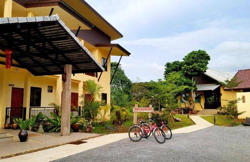 Chiang Khong Resort | 75 m² Resort ∙ 8 guests