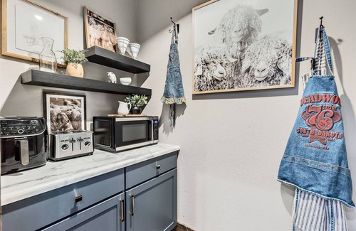 Deadwood House | 76 Ranch R&R | 2 Bed, 1 Bath