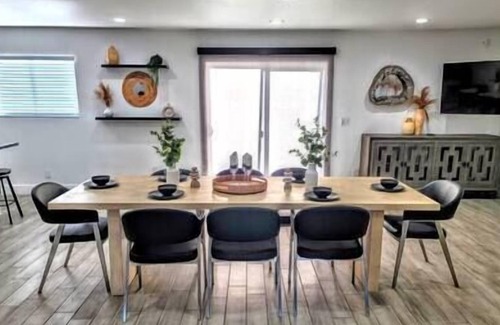 Glen Heather Estates House | #76 Vegas Baby! Mins to Strip/Dwtn/LV Conv Center!